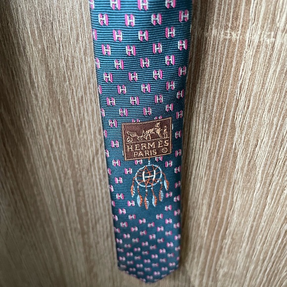 Hermès Paris Blue and Pink Tie - Picture 3 of 13